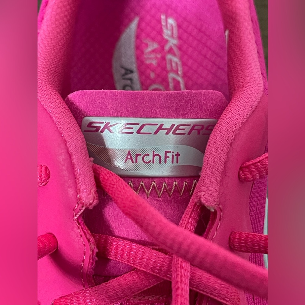Sketchers Hot Pink Infinity Cool Arch Fit Sneaker Size 6.5 - Picture 9 of 11